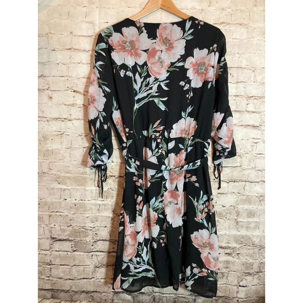 Luxology Dress Womens 14 Dark Romantic Floral Belted Cinched Sleeves Tropical - Picture 10 of 12